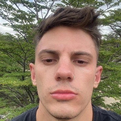 tom profile photo