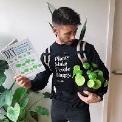San Diego Plant Sitter - Pickup & Drop-off Plant Sitting - San Diego, CA 92124