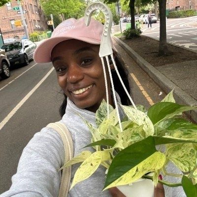 Plant Sitter and Green Thumb in NYC